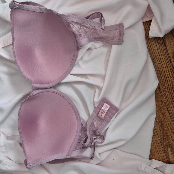 Juicy Couture Lavender Ice Lace Demi Bra 38DD Underwire - Picture 3 of 7